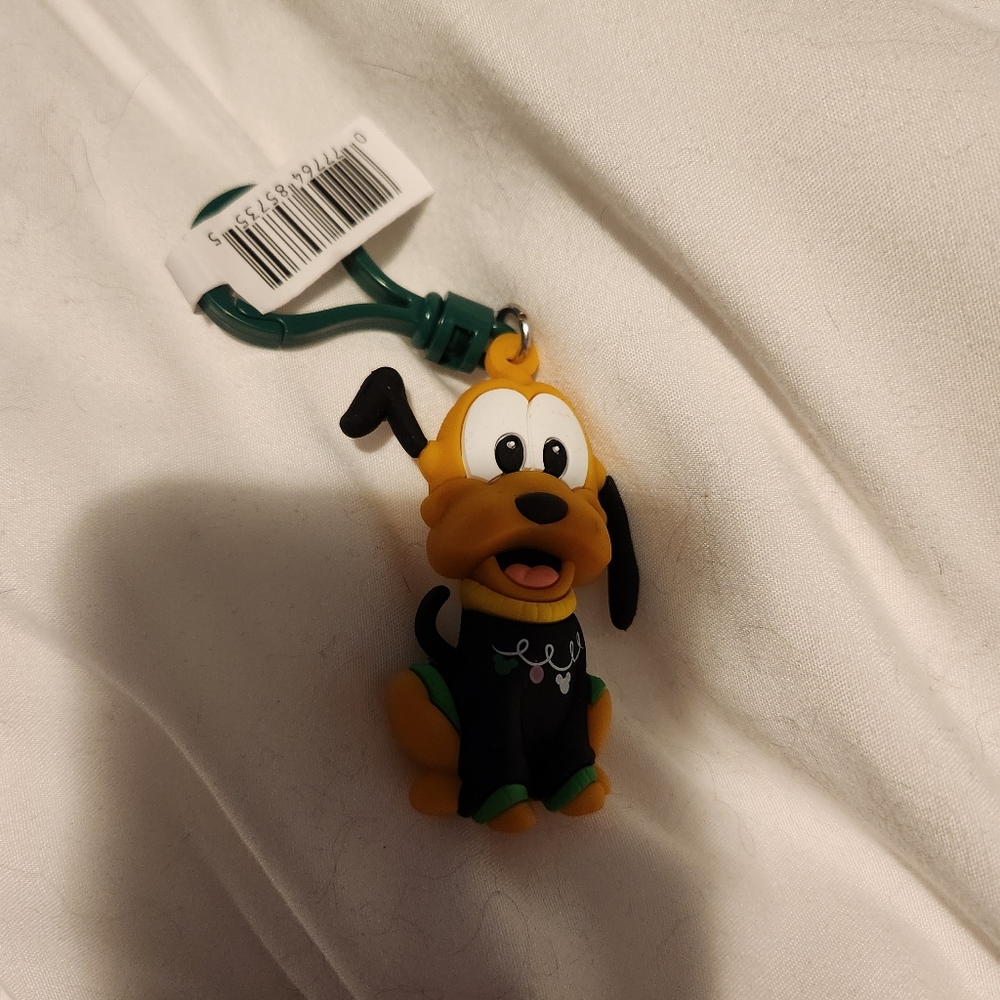 NWT Pluto Christmas bag clip